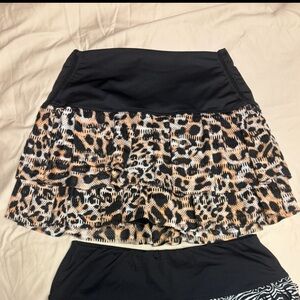 Lucky in love leopard skort